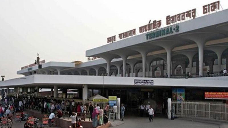 Two foreigners sent back from Shahjalal airport