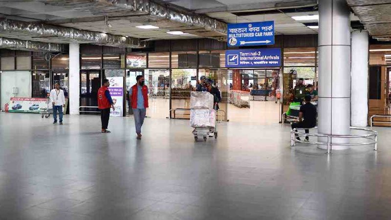 Two oversees returnees sent to hospital from Dhaka airport