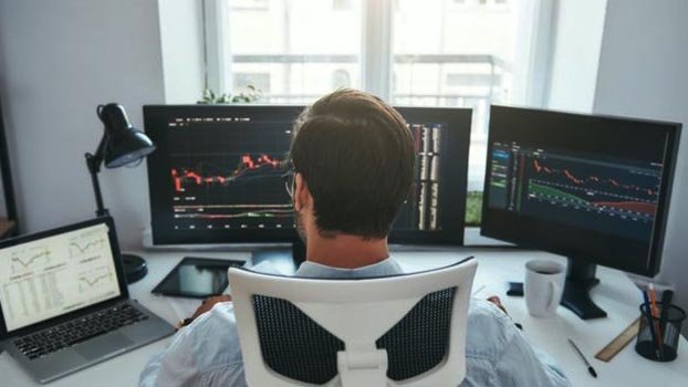 Global stocks fall again despite coronavirus action