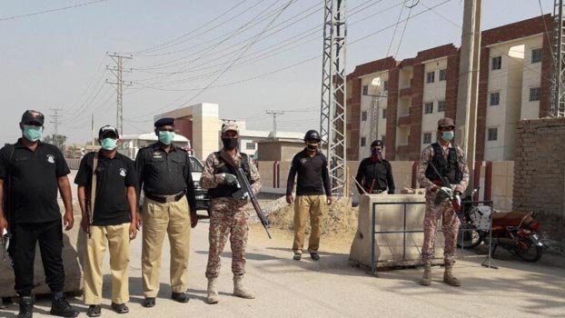 Pakistan locks down of major provinces