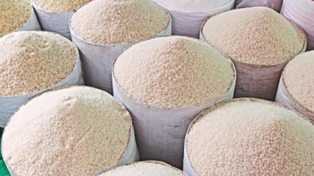 Govt to start selling rice at Tk 10 a kg this month