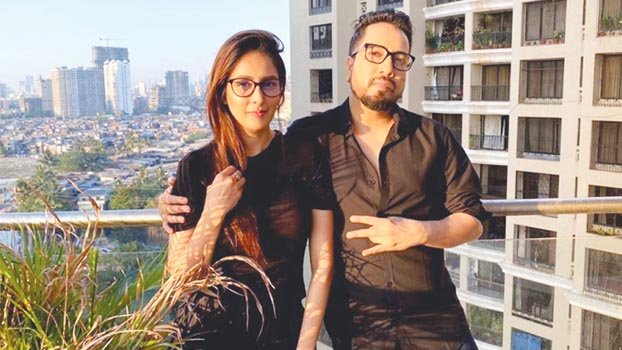Mika Singh records ‘Quarantine Love’ with Chahatt Khanna