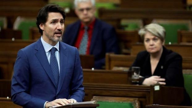 Canadian lawmakers approve vast pandemic economic aid program