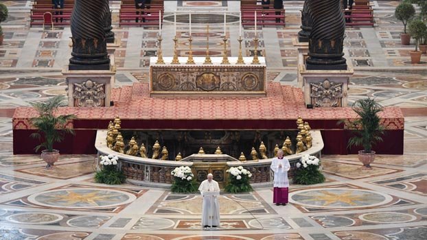 UK’s Johnson leaves hospital as millions mark Easter in lockdown