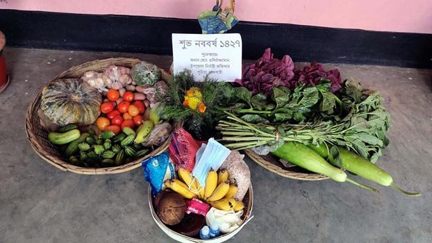 UNO visits patient’s house with gift items