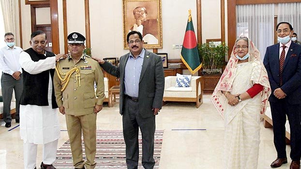 PM asks police to uphold people’s confidence