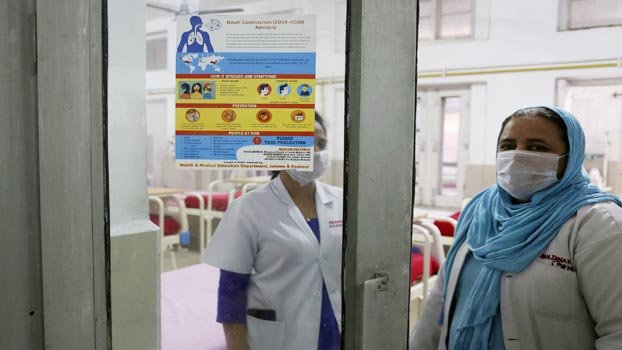 India COVID-19 deaths reach 414, cases climb to 12,380