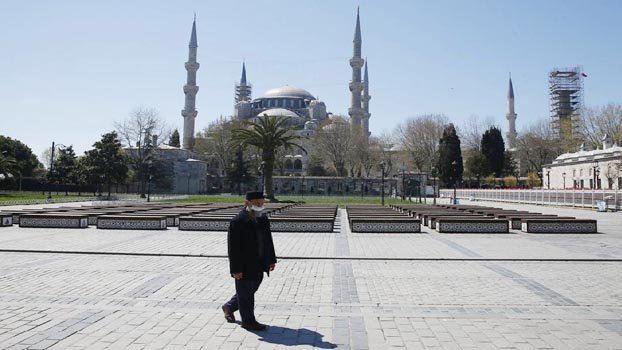 Turkey records 121 new coronavirus deaths