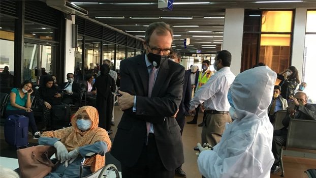 264 return London from Dhaka in 1st flight