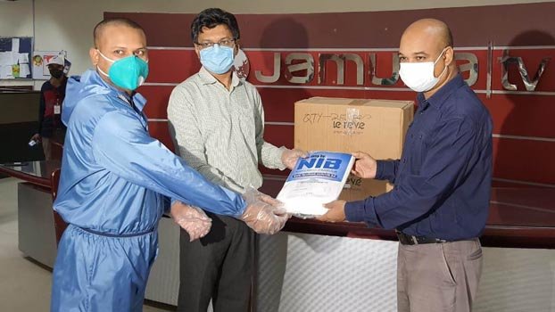 NIB distributes PPE among doctors, nurses, journalists