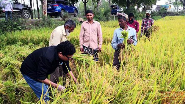 BCL men stand by farmers