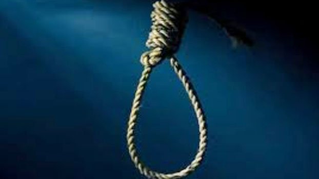 Housewife’s hanging body recovered