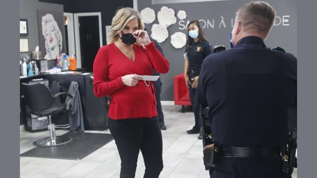 US Covid-19 deaths top 70,000