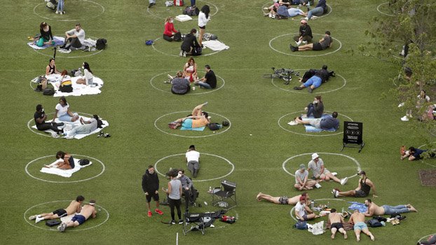 US, European leaders weigh reopening risks without a vaccine