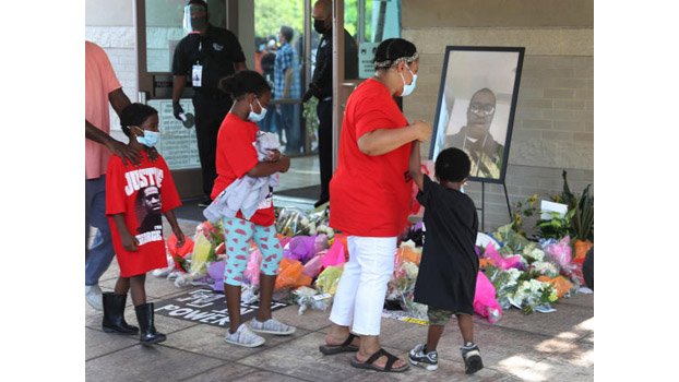 George Floyd memorials  reach hometown Houston