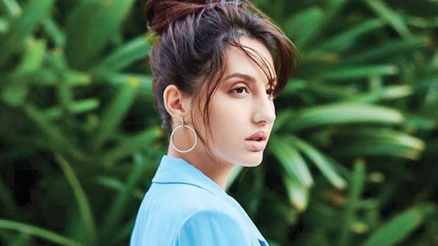 Nora  Fatehi is  master of the  art of observation