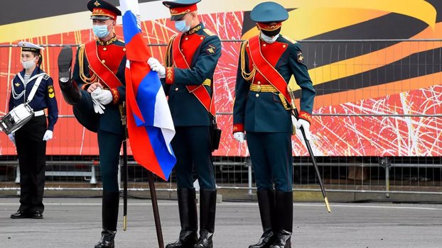Russia holds grand WWII parade  ahead of vote on Putin reforms