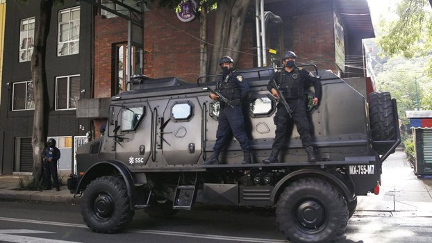 Brazen ambush of Mexico police  chief leaves few options