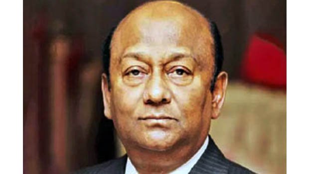 Business tycoon Latifur Rahman passes away