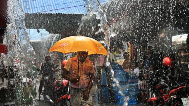 Rain brings relief to city dwellers