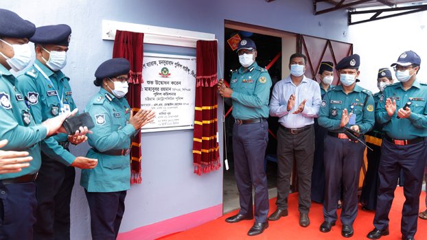 CMP inaugurates newly constructed barracks