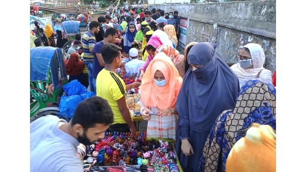 People still ignore health safety rules