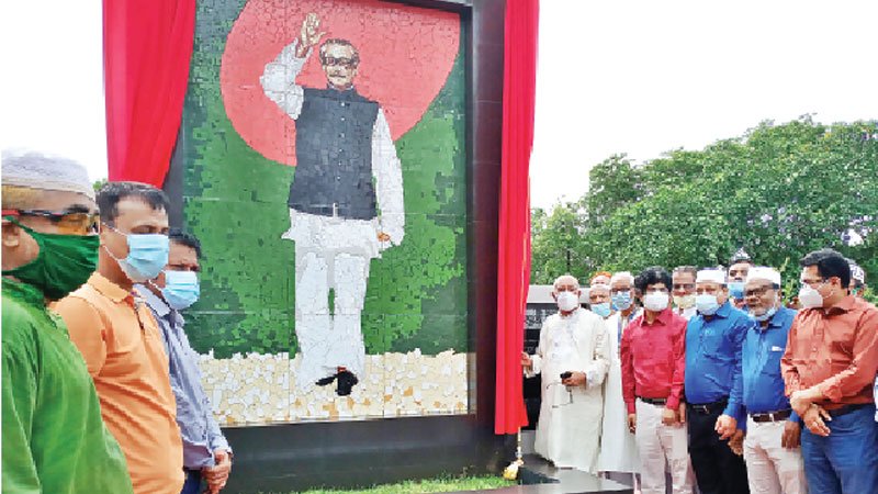 KCC mayor calls for planting tree in Mujib Barsho 