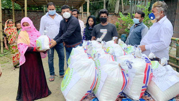 ‘Sristy’ distributes food items among flood victims - Bangladesh Post