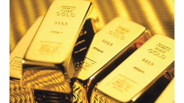 Gold prices hit $2,000 an ounce for first time