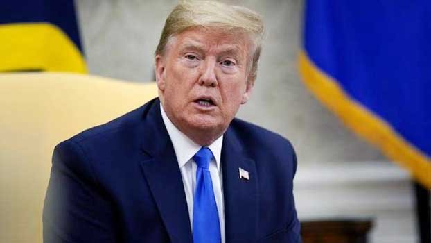 Trump pushes   universities to keep reopening
