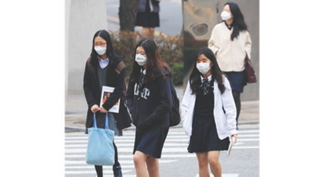 S Korea to ban offline classes in Seoul