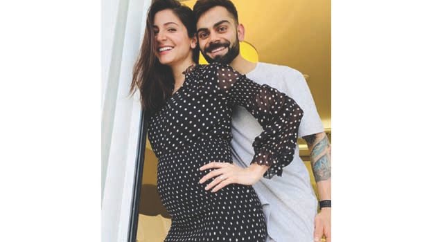 Anushka, Virat announce  pregnancy