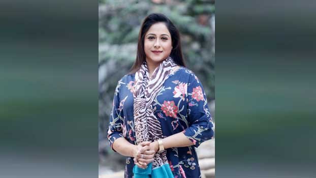 Farzana Chumki returns to stage 