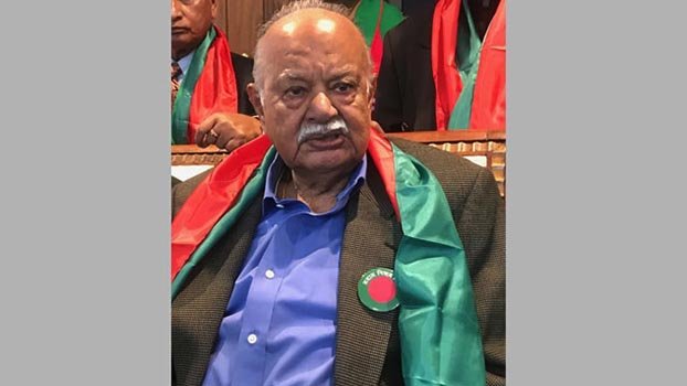 War hero CR Dutta’s body cremated with state honour