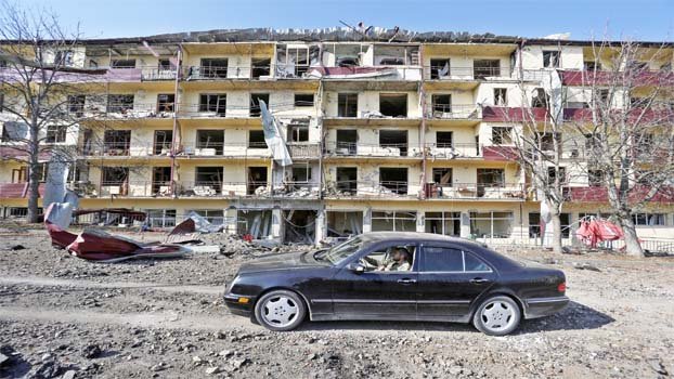 Armenia, Azerbaijan agree to avoid targeting civilians