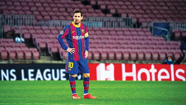 Messi faces pay cut if  he stays at Barca