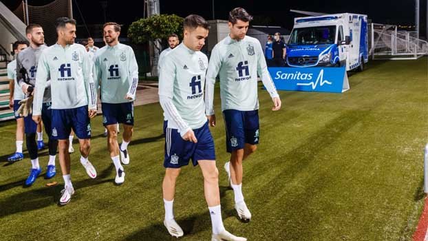 Spain, Dutch face off in friendly tonight