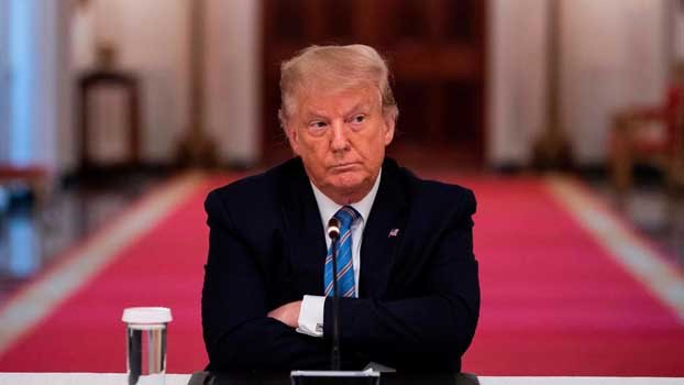 Trump loses prop of his party