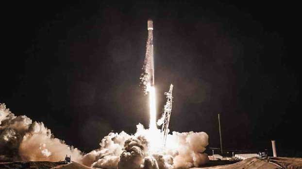 NASA, SpaceX launch first crew rotation mission to space