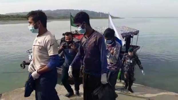 Myanmar returns 9 Bangladeshi fishermen