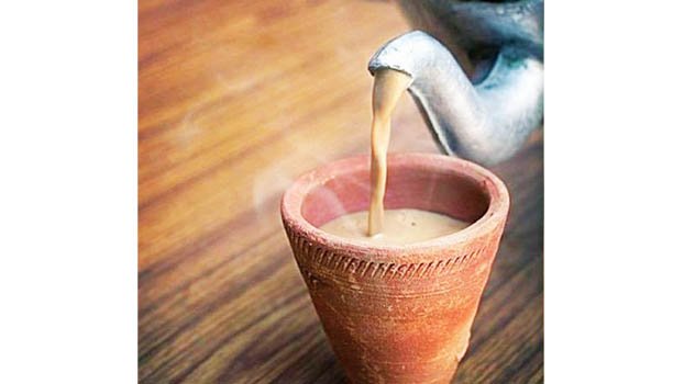 Only earthen cup to serve tea at Indian railway stations