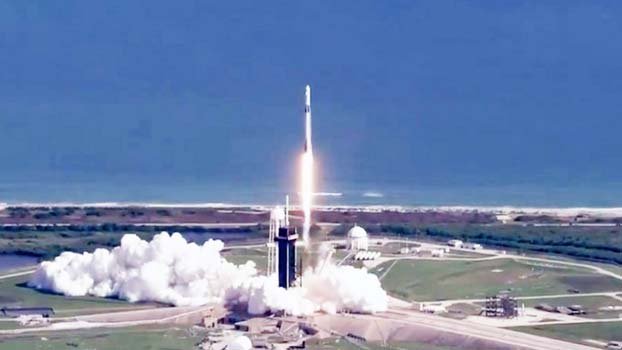 NASA, SpaceX launch first upgraded Dragon cargo to Int'l Space Station