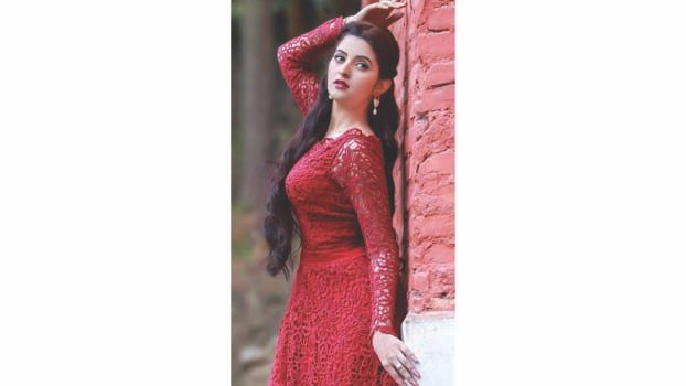 Pori Moni in Forbes’ list of 100 stars