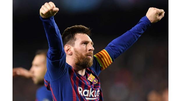 Messi fires Barca to victory over Levante 