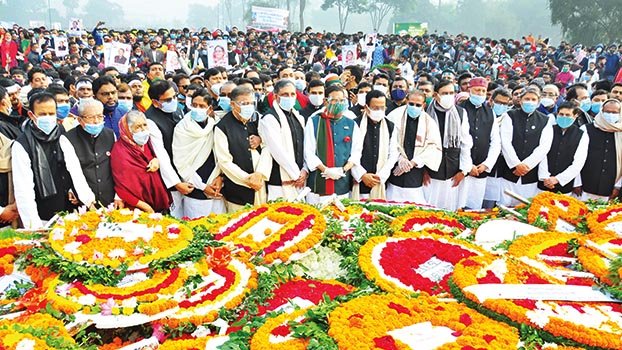 Rich tributes to martyrs on Victory Day