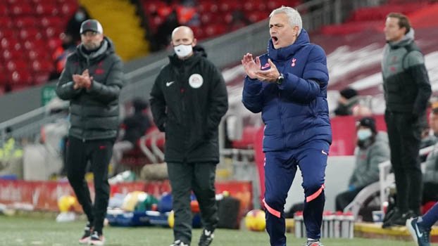Mourinho takes aim at Klopp, Pep