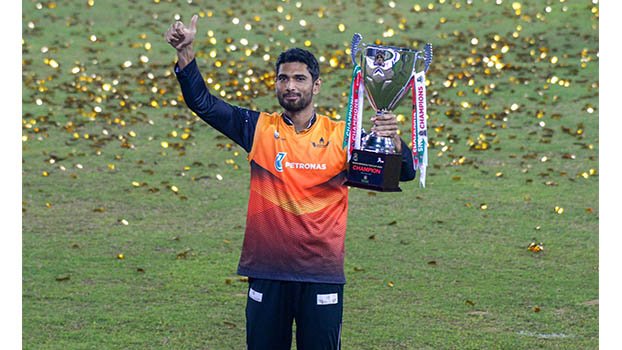 Riyad completes domestic double