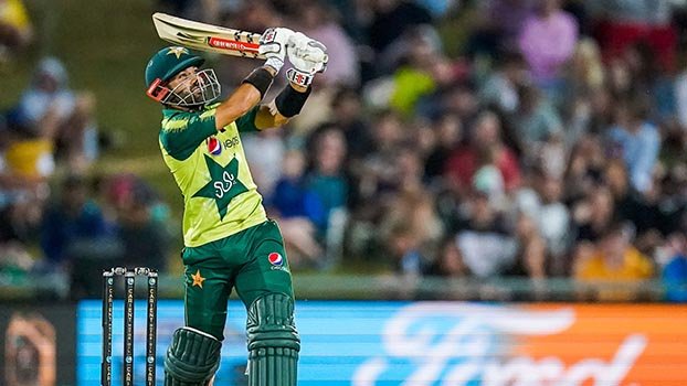 Rizwan helps Pakistan  to avoid clean sweep