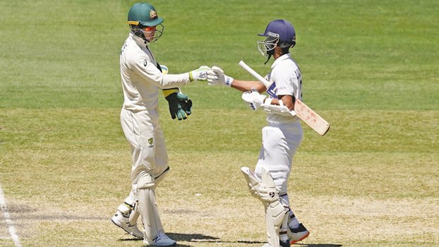 India thump Aussies 