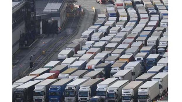 Brexit sparks fears of disrupted food, drug supplies